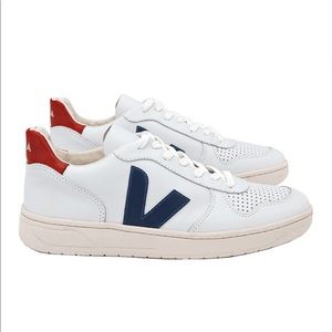 Veja V-10 Sneakers